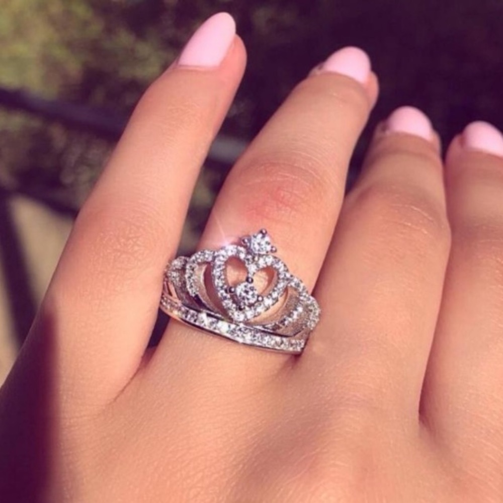 New Silver Diamond Crown Ring - Picture 1 of 4